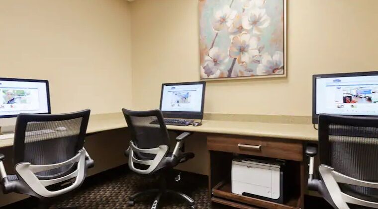 Hampton Inn & Suites Portland/Hillsboro-Evergreen Park Esterno foto